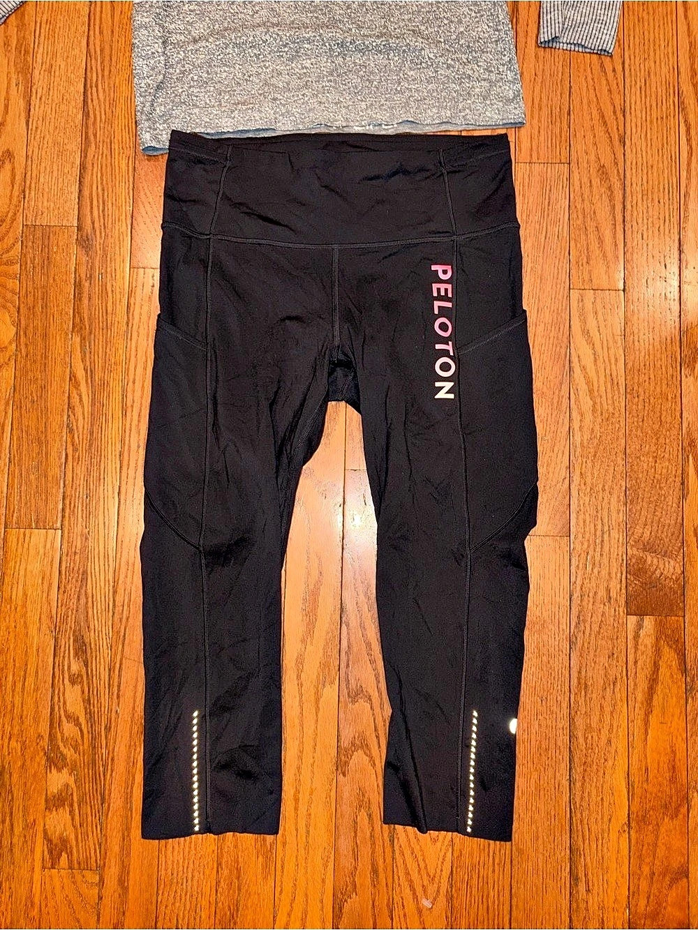 Lululemon Peloton 8 swiftly tech Long Sleeve Top & Black Cropped Leggings - Picture 2 of 6